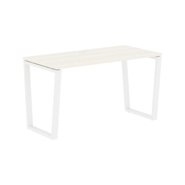 Стол прямой EVST 1367 1360х670х750 EDIS